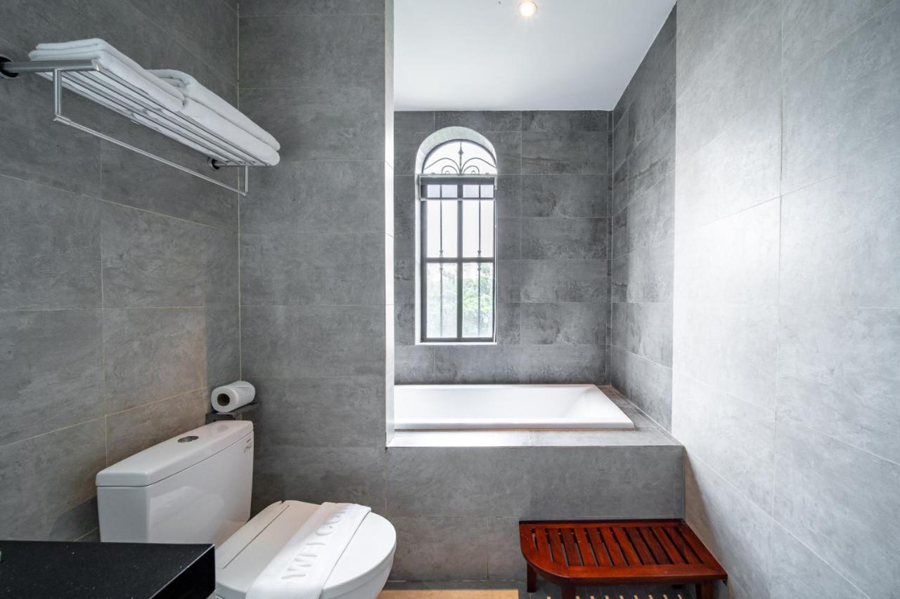 Lcs Hotel & Apartment Phnom Penh Bagian luar foto