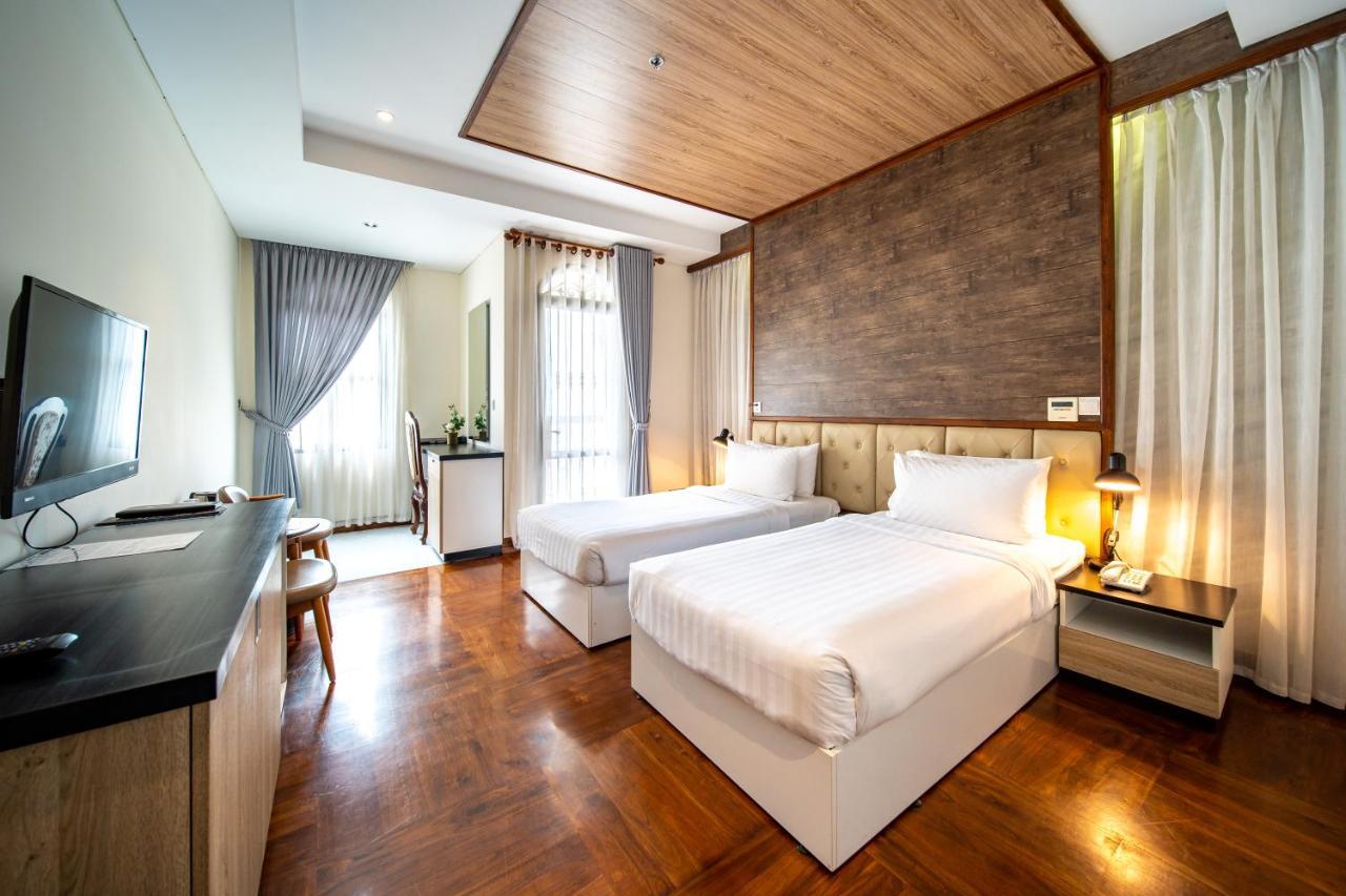Lcs Hotel & Apartment Phnom Penh Bagian luar foto